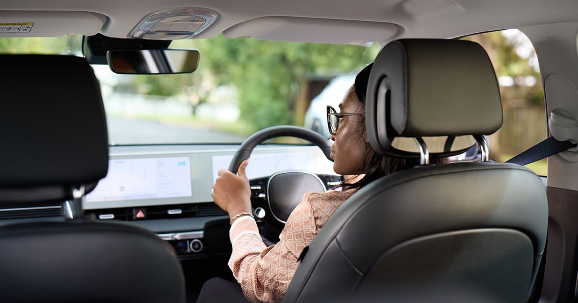 young-woman-driving-car